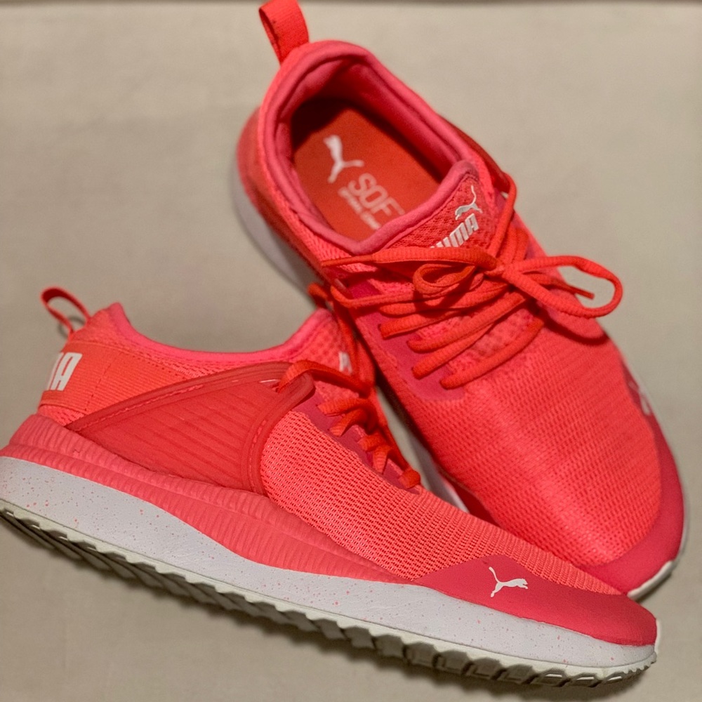 PUMA | Women’s Pink Pacer Net Cage Sneakers | Size 8.5